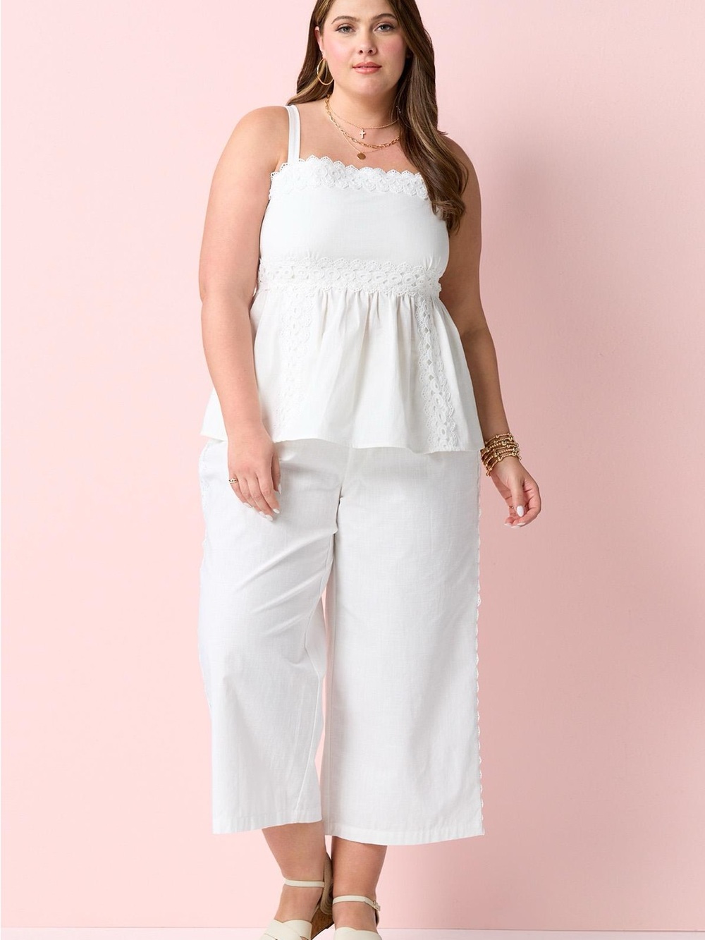 Cato | PLUS SIZE CROPPED CROCHET TRIM PANTS